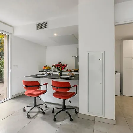 Διαμέρισμα La Marenda - City Center Apartment With Terrace Garden - Happy Rentals